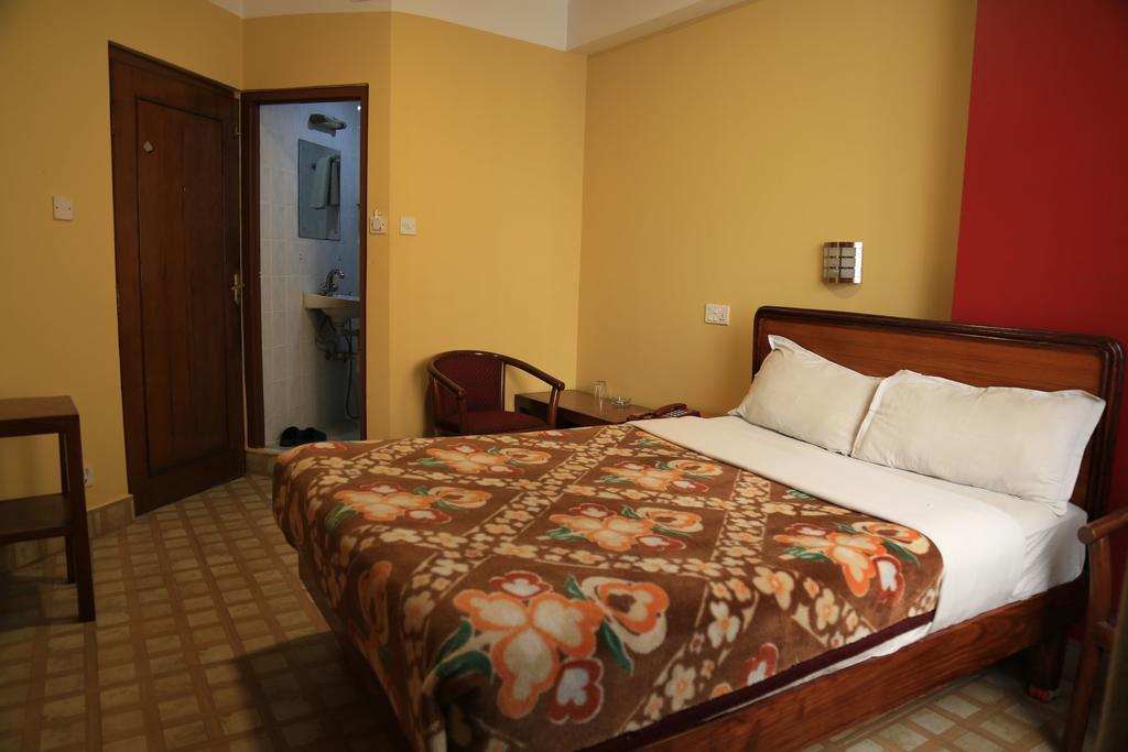 Heritage Home Hotel And Guest House Kathmandu Bagian luar foto