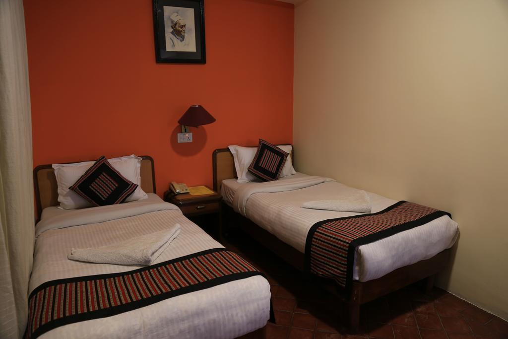 Heritage Home Hotel And Guest House Kathmandu Bagian luar foto