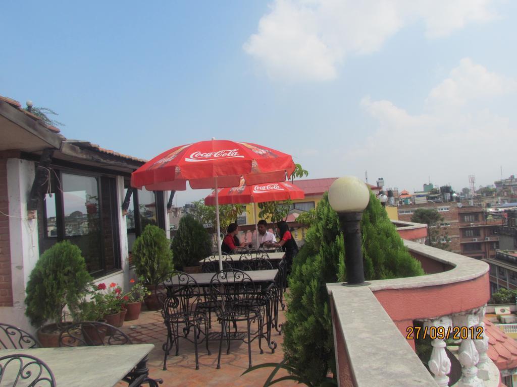 Heritage Home Hotel And Guest House Kathmandu Bagian luar foto