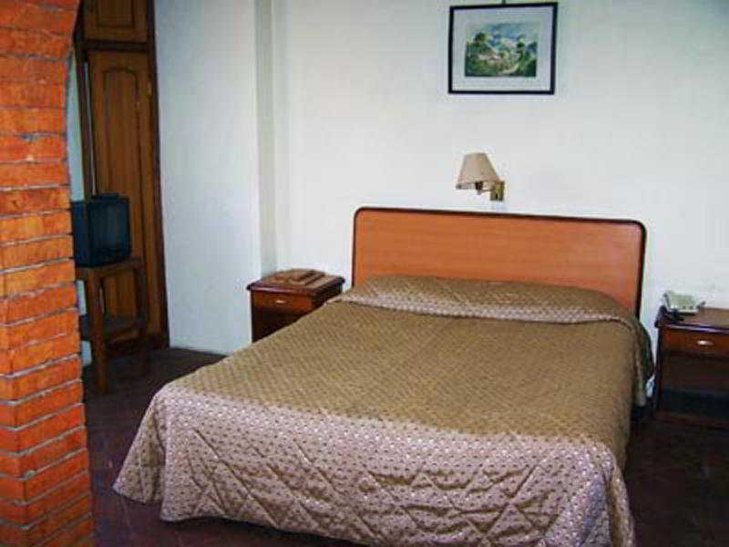 Heritage Home Hotel And Guest House Kathmandu Bagian luar foto