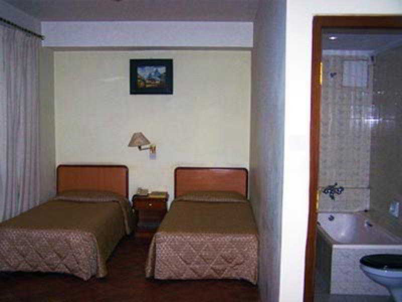 Heritage Home Hotel And Guest House Kathmandu Bagian luar foto