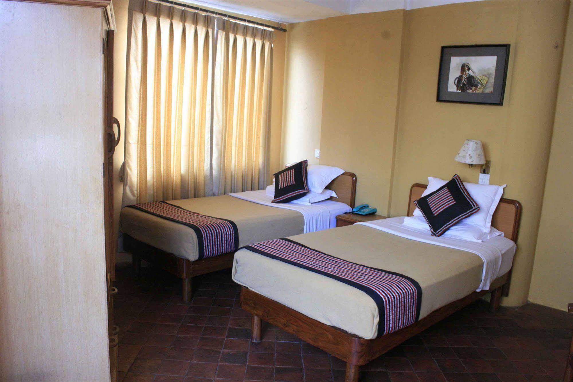 Heritage Home Hotel And Guest House Kathmandu Bagian luar foto