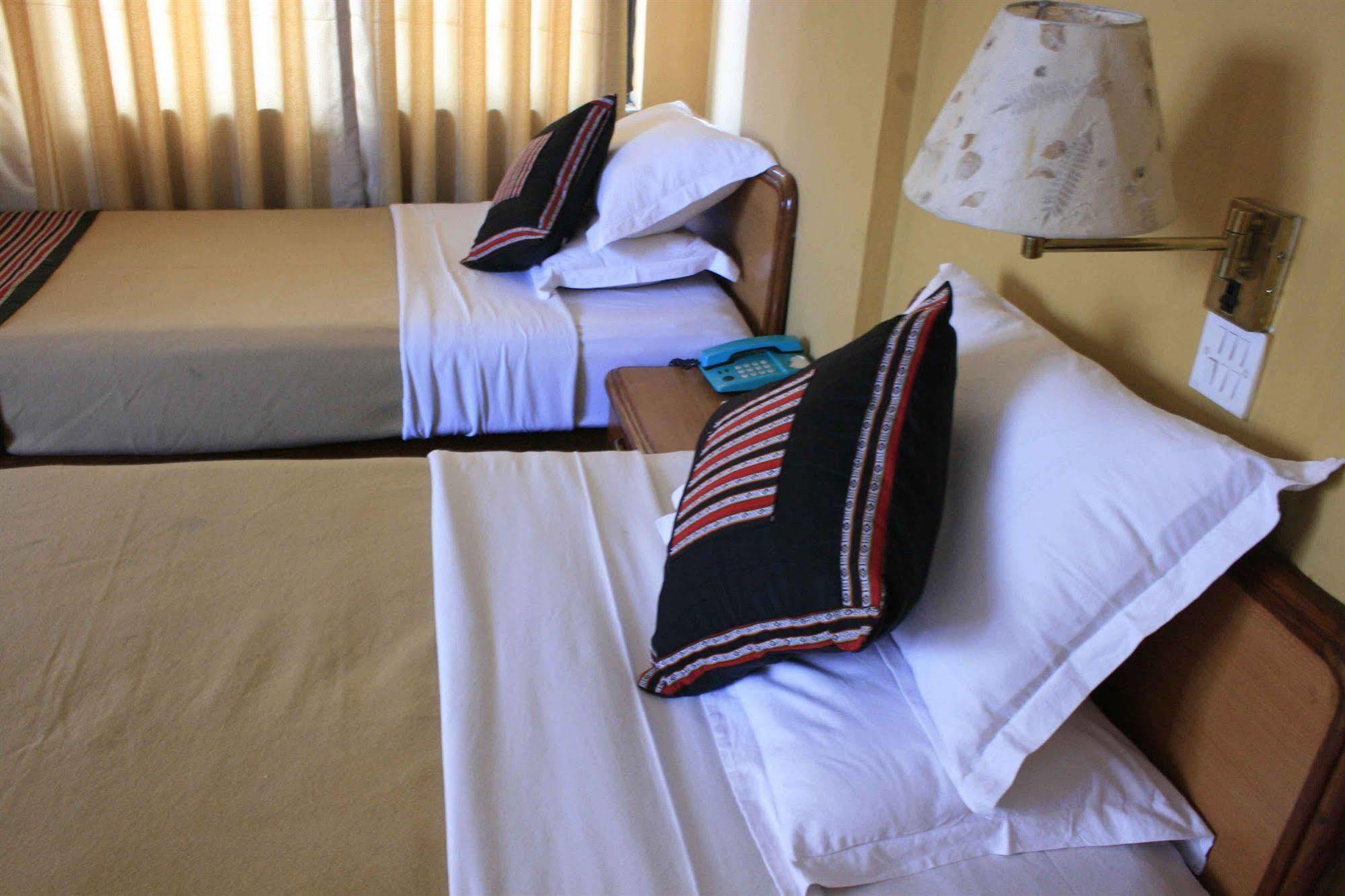 Heritage Home Hotel And Guest House Kathmandu Bagian luar foto