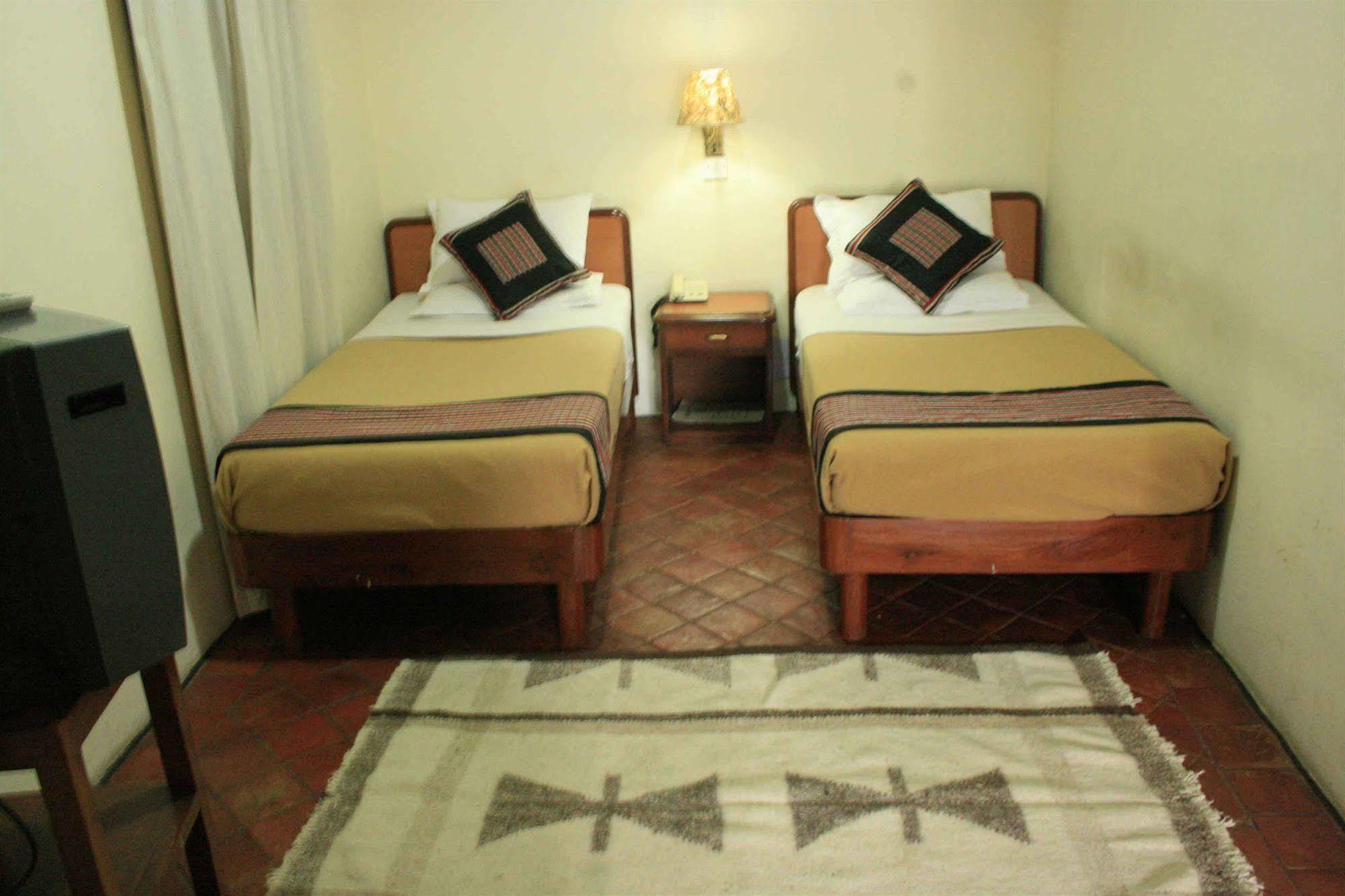 Heritage Home Hotel And Guest House Kathmandu Bagian luar foto
